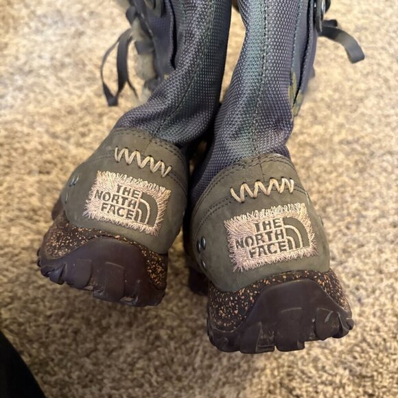 The North Face Military Lace Up TNF NSE 4-3284 Winter Boots - Picture 6 of 8